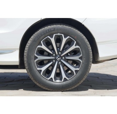 Honda UR-V 2.0T - 10376