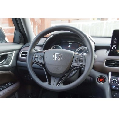 Honda UR-V 2.0T - 10430