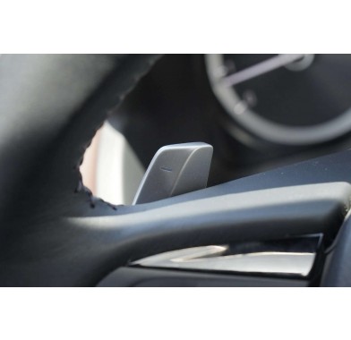 Honda UR-V 2.0T - 10550