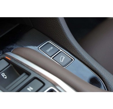 Honda UR-V 2.0T - 10592